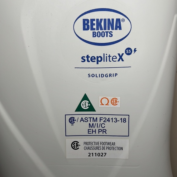 NWT | Bekina Neotane CSA Protective Boots | White/Blue Tread - Picture 8 of 11